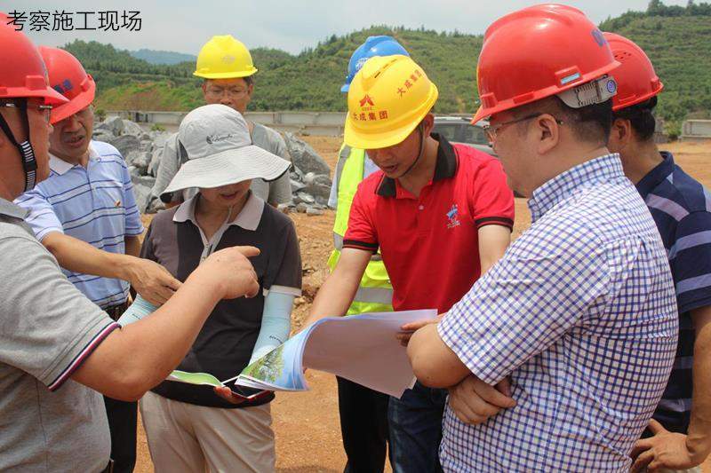 福建省专家组对武夷绕城项目进行品质工程评估3.jpg 福建省专家组对武夷绕城项目进行品质工程评估(图3)