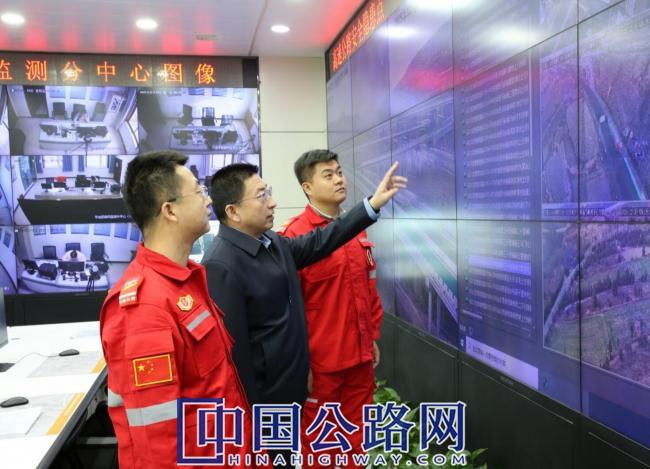 甘肃省庆阳公路应急保障与路网监测中心精神文明建设再结硕果：喜获“甘肃省巾帼文明岗位”称号（图）