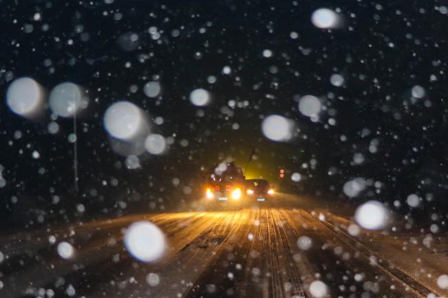 摄影月赛丨16-雪花为护路者礼赞（图）