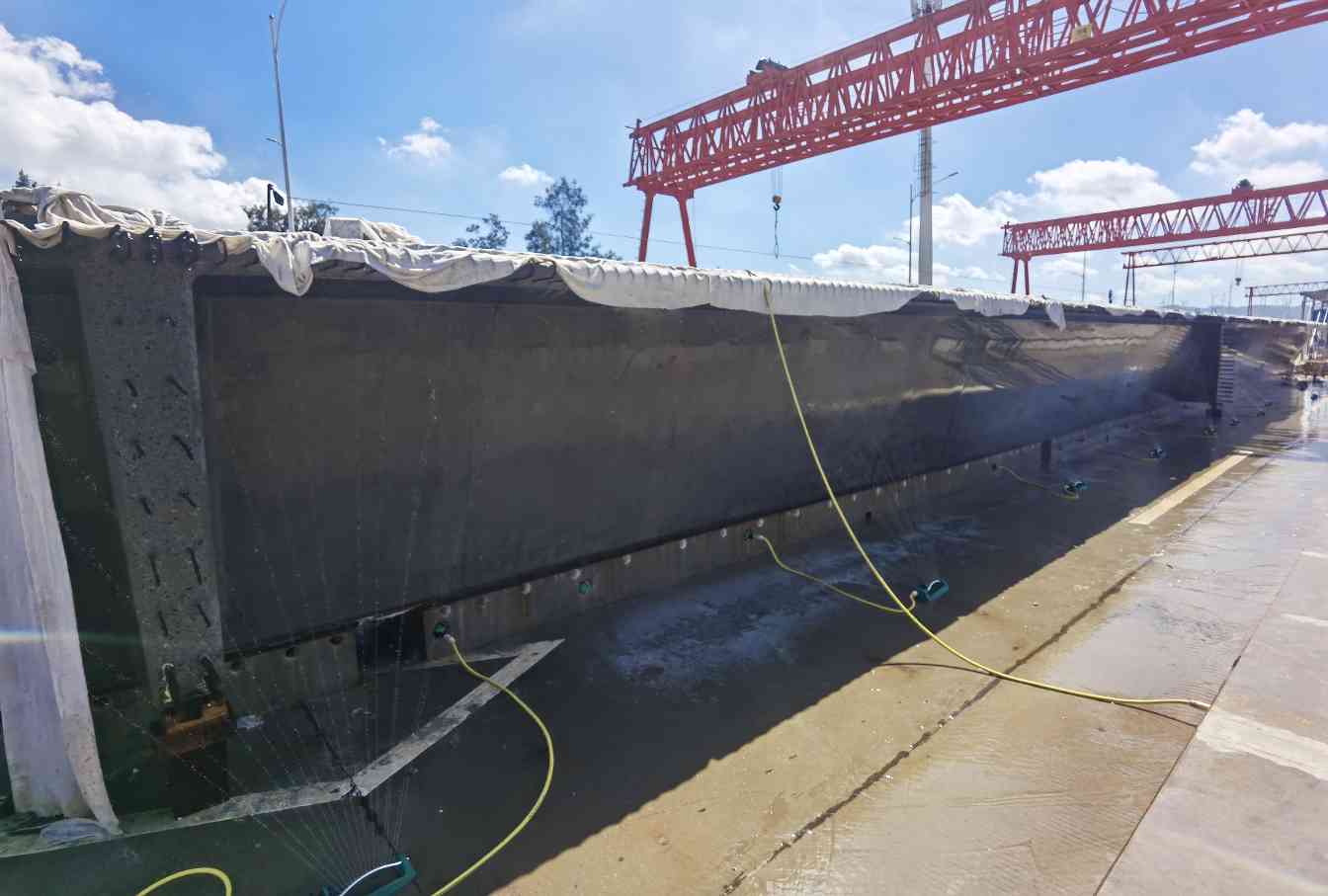 如火如荼 | 国道G228后海段工程项目首片箱梁完成浇筑！